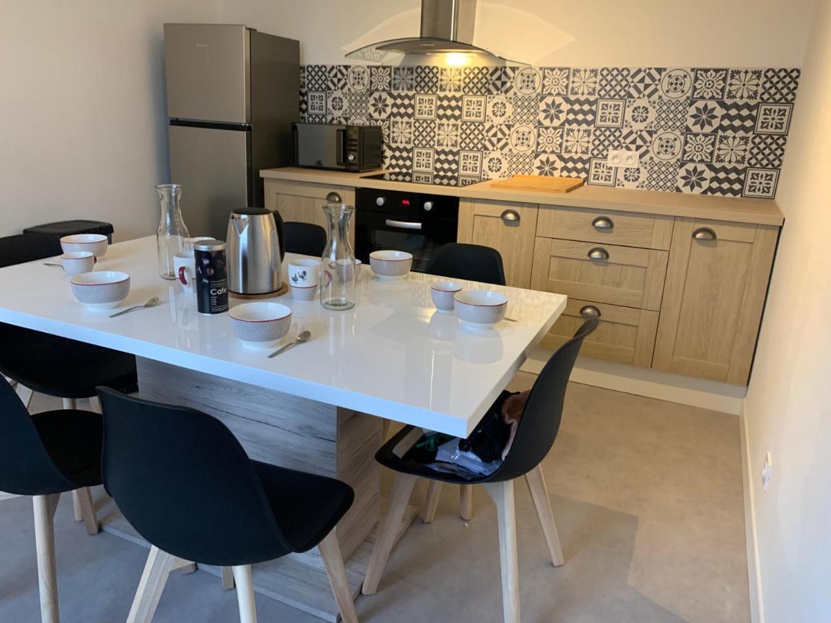 Le Familial: Cozy Double With Netflix And Private Parking Apartment Dieppe